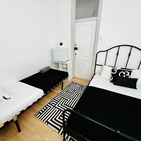 Luxury In Lisbon, Ideal For Tourists Hostel Lisbon