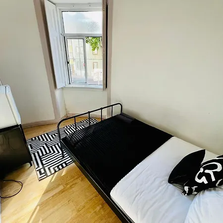 Luxury In Lisbon, Ideal For Tourists Hostel